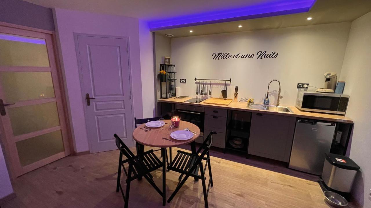 Mille Et Une Nuit, Appartement Classe 3 Etoiles En Rdc Avec Exterieur Et Parking Dole Exterior foto